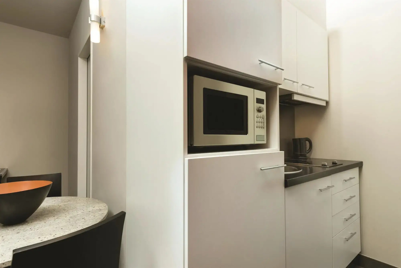 Foto - Adina Apartment Hotel Berlin Checkpoint Charlie