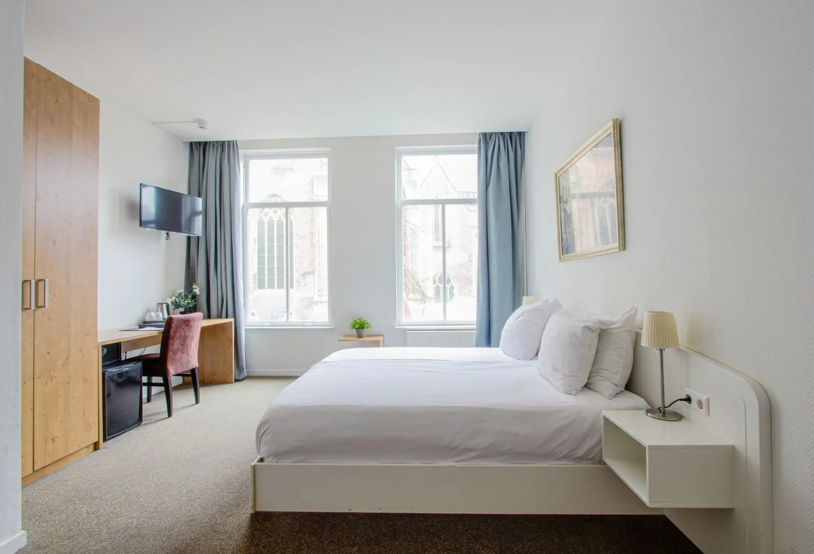 Photo - Ambassador City Centre Hotel