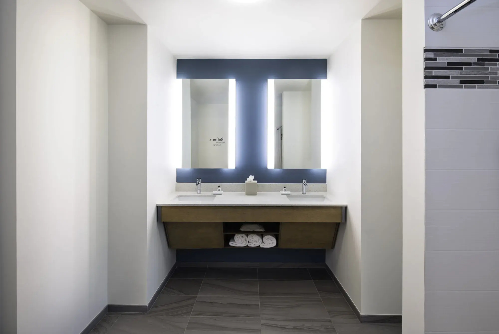 Photo - EVEN Hotel Miami - Airport by IHG