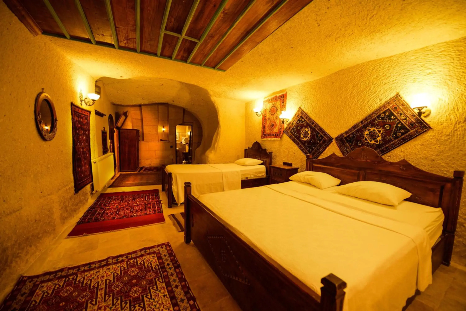 Photo - Vineyard Cave Hotel