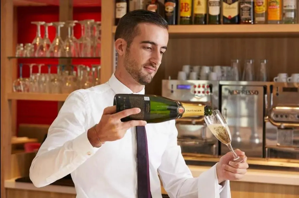 Photo - Hotel Indigo Bordeaux Centre Chartrons by IHG