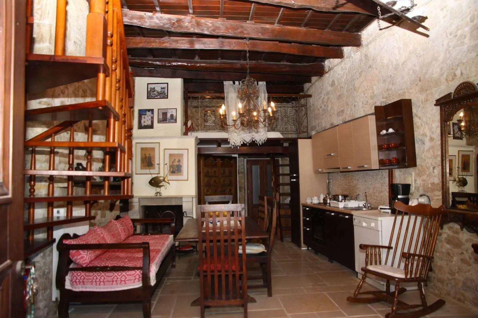 Photo - Traditional Cretan Houses,Agios Myronas