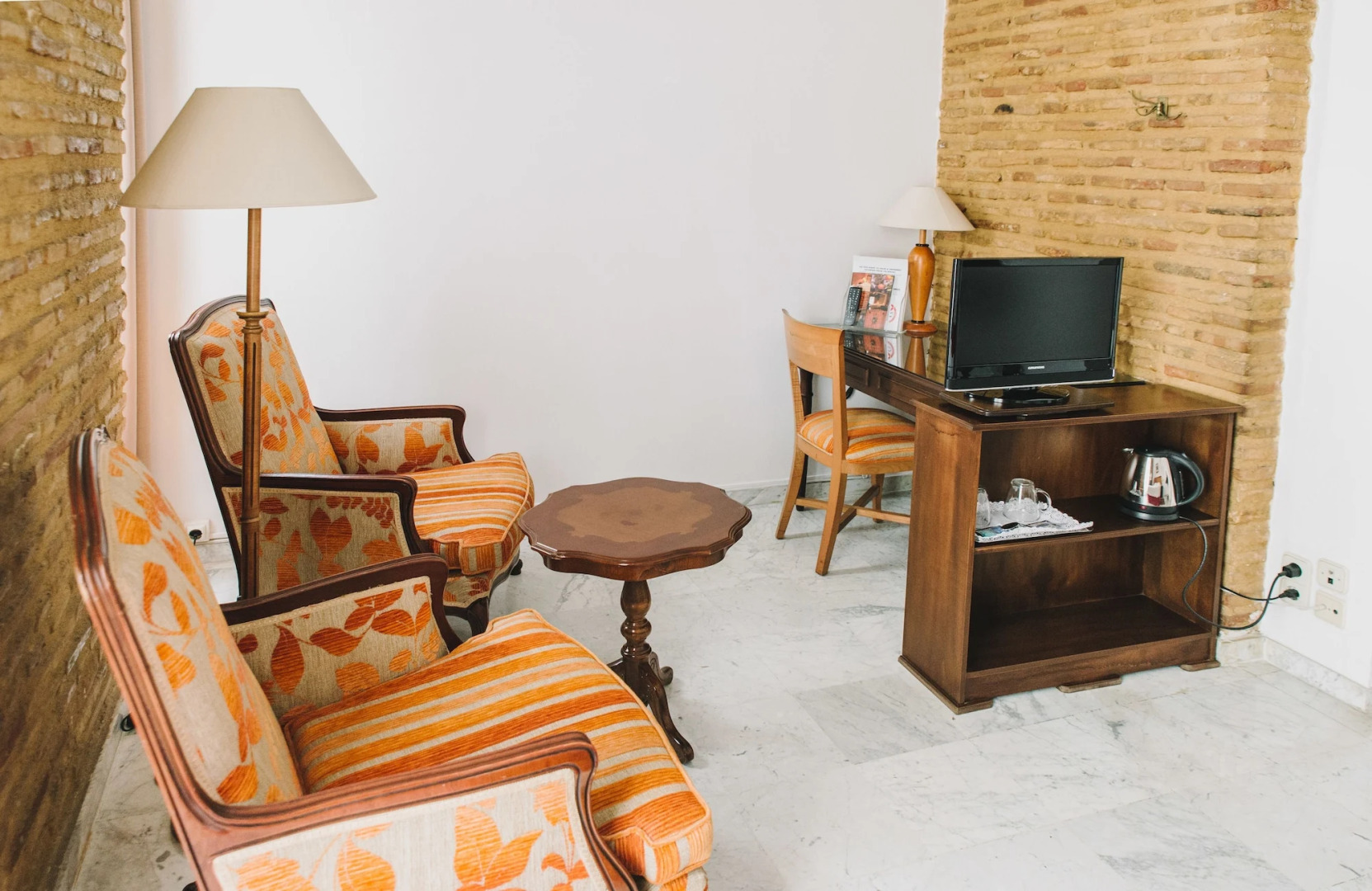 Foto - Ad Hoc Monumental 1881