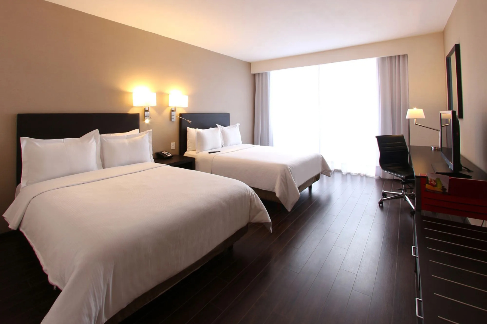 Foto - Fiesta Inn Express Queretaro Constituyentes