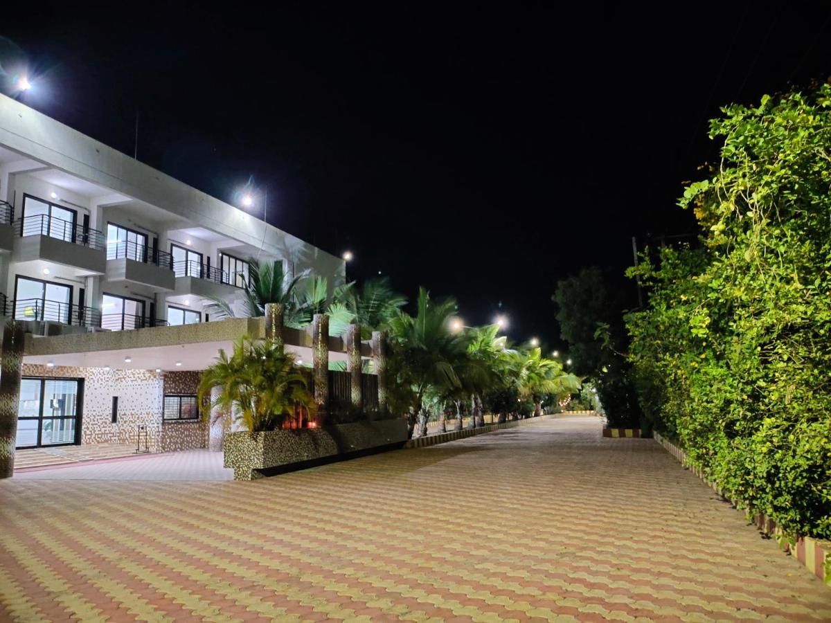 Sapphero Resorts A Unit Of Shri Sai Hospitality