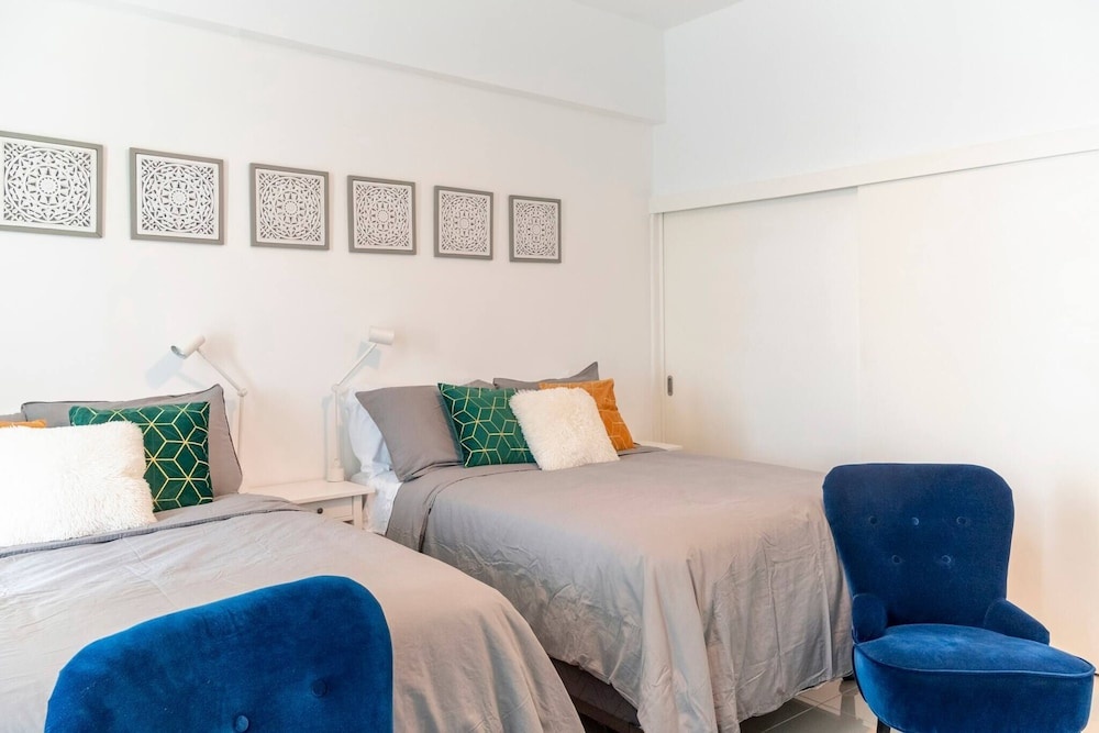 Spacious Apto With Spectacular Views Of The Beach