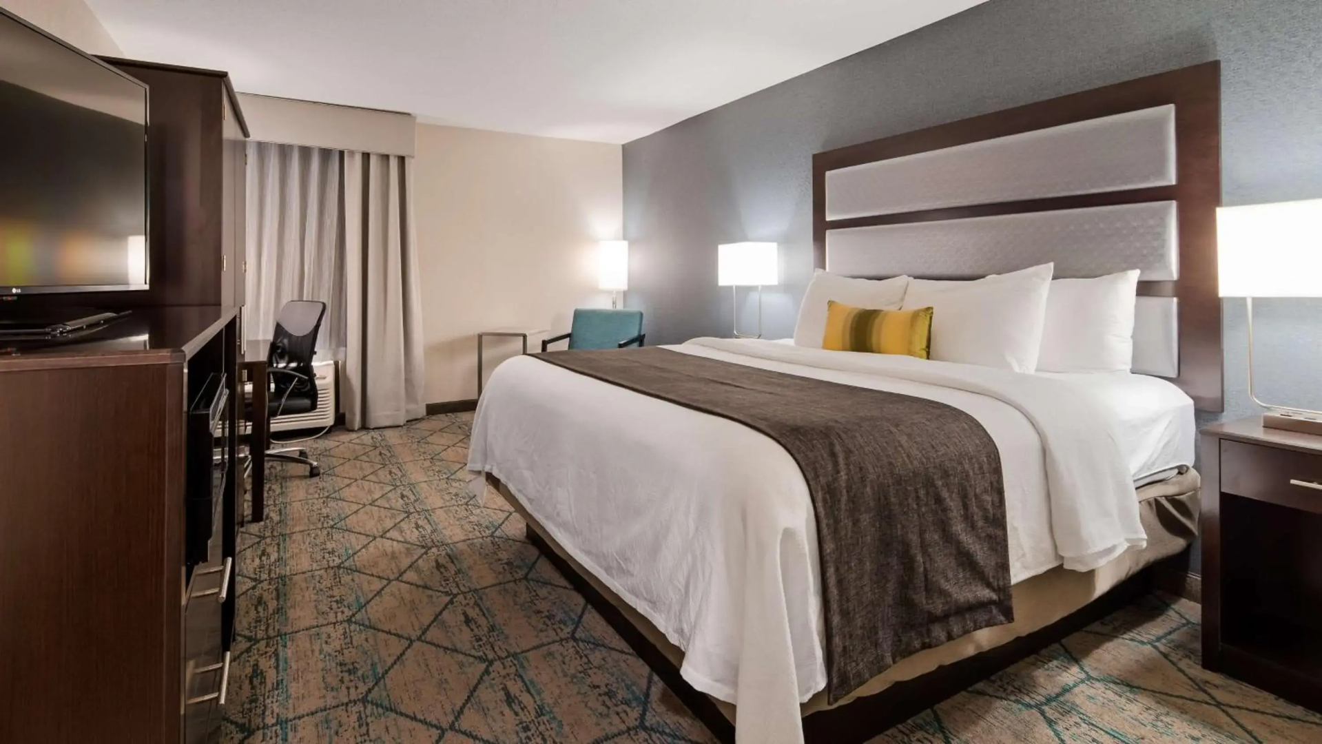 Photo - Best Western Plus Indianapolis NW Hotel