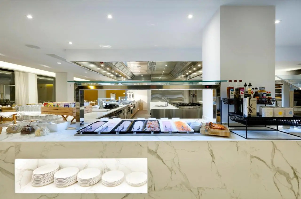 Foto - Talayot - Adults Only