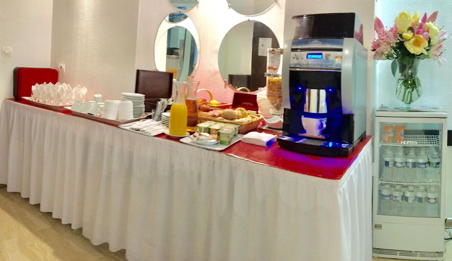 Photo - Amadeus Hotel