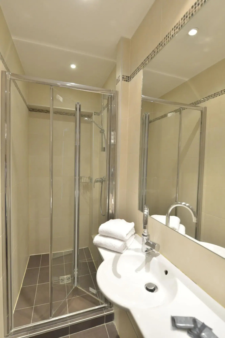 Foto - Hotel Suites Unic Renoir Saint-Germain