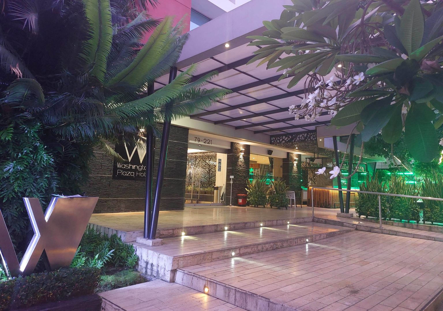 Photo - Hotel Washington Plaza