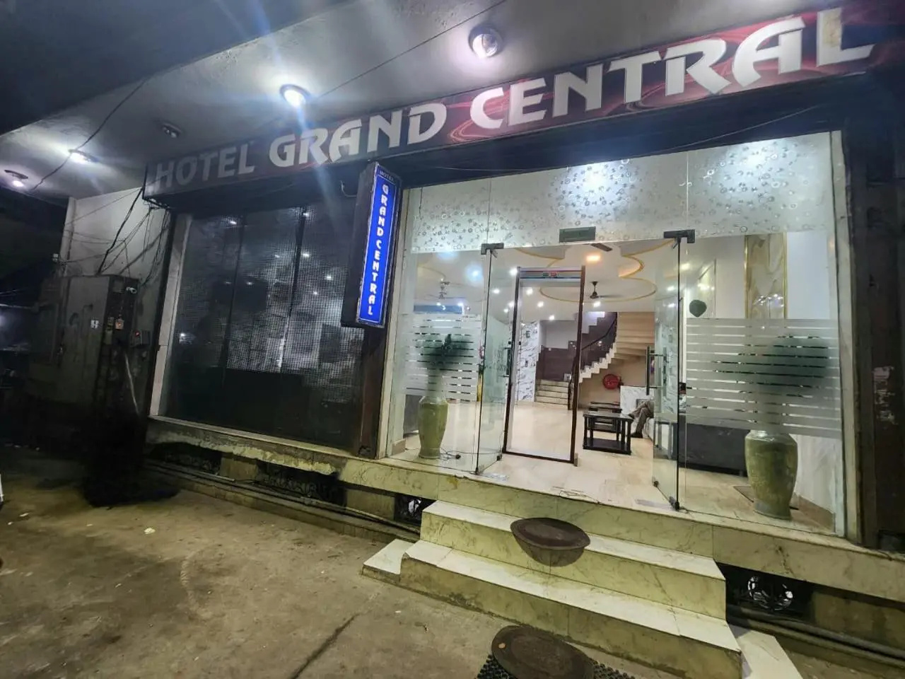 Foto - Hotel Grand Central Near Karolbagh Metro