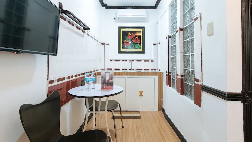 Photo - RedDoorz Plus at Villa Gloria Taguig