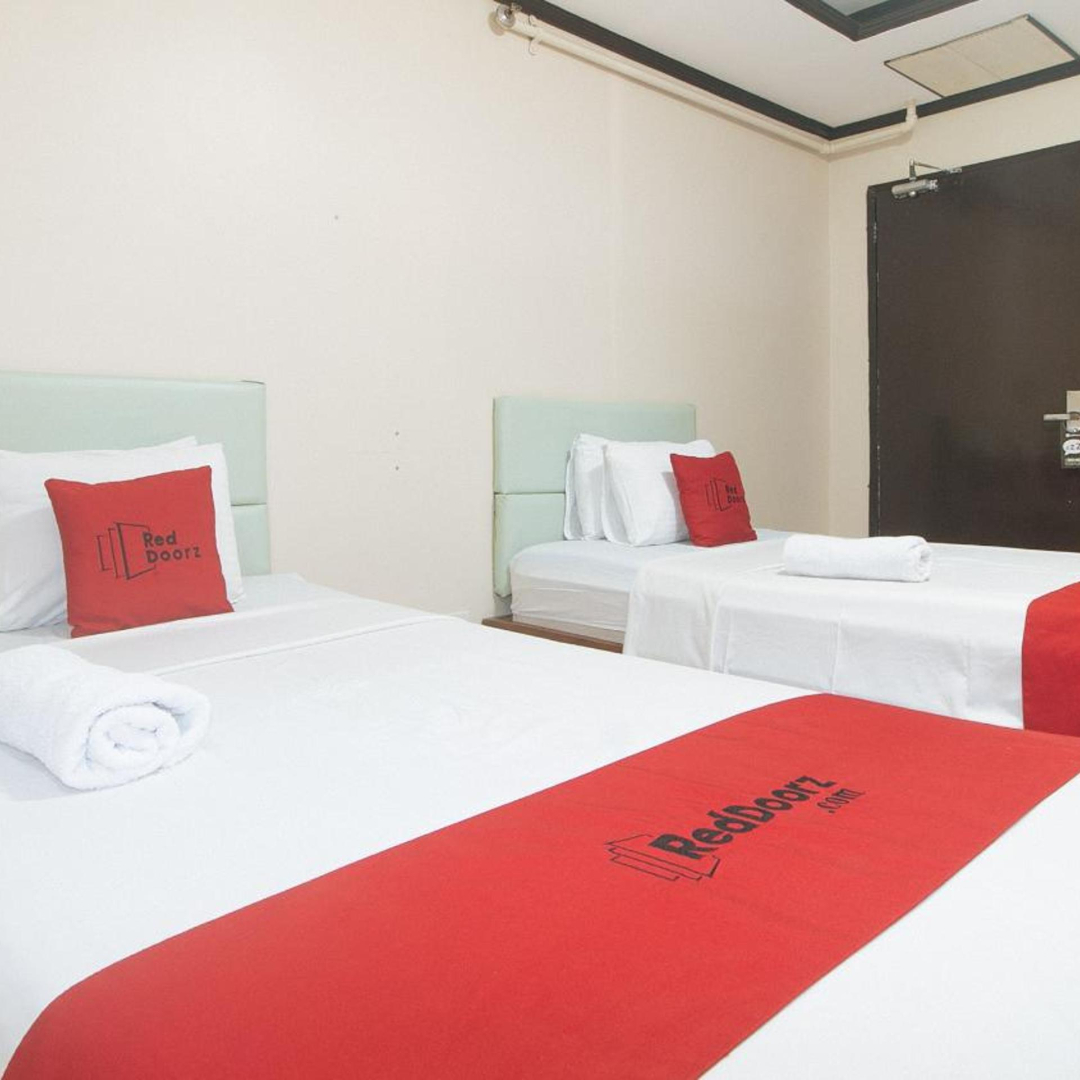 Foto - RedDoorz Plus New Era Budget Hotel Mabolo former RedDoorz near Landers Superstore Cebu City