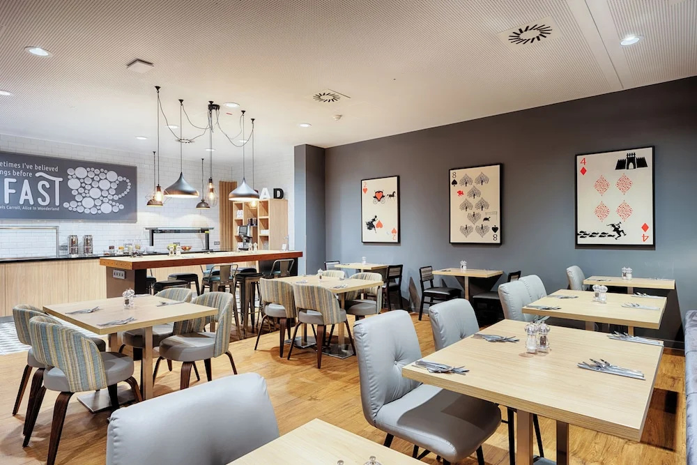 Photo - Premier Inn Leipzig City Hahnekamm Hotel 