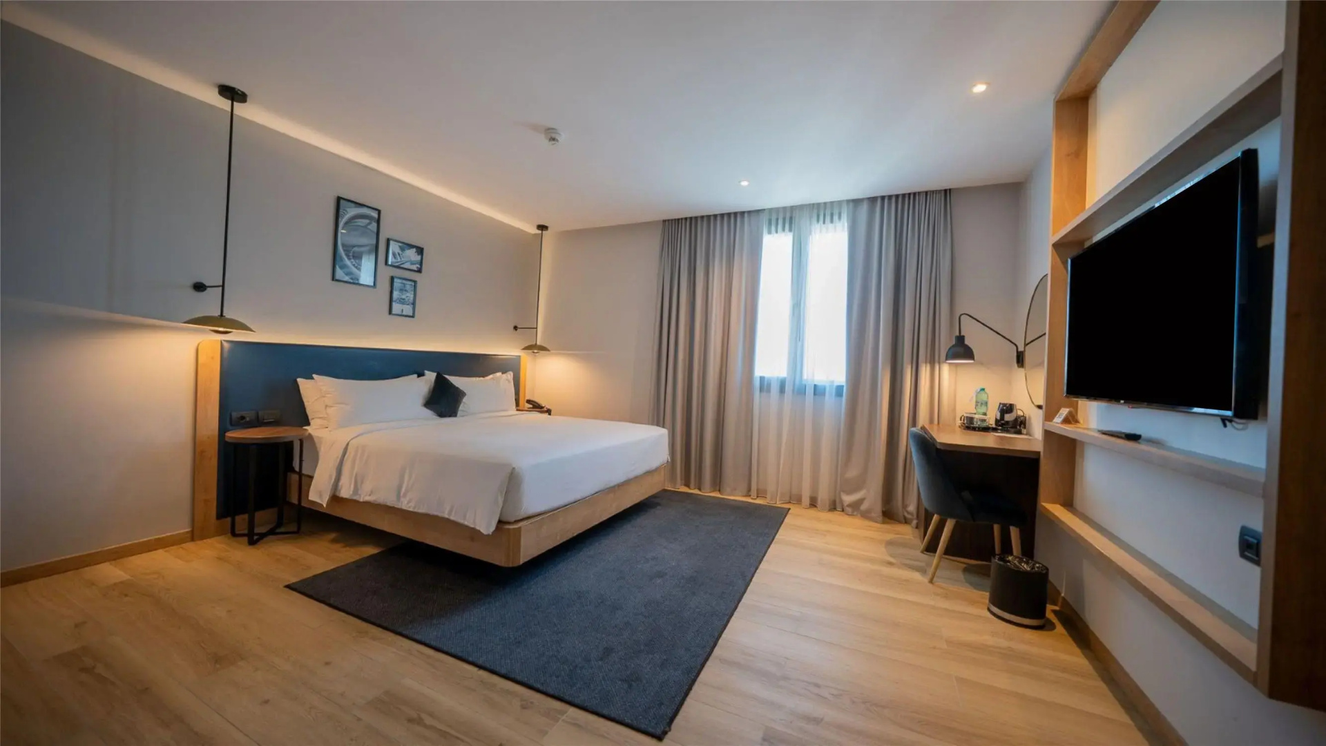 Photo - Hilton Garden Inn Bucharest Airport