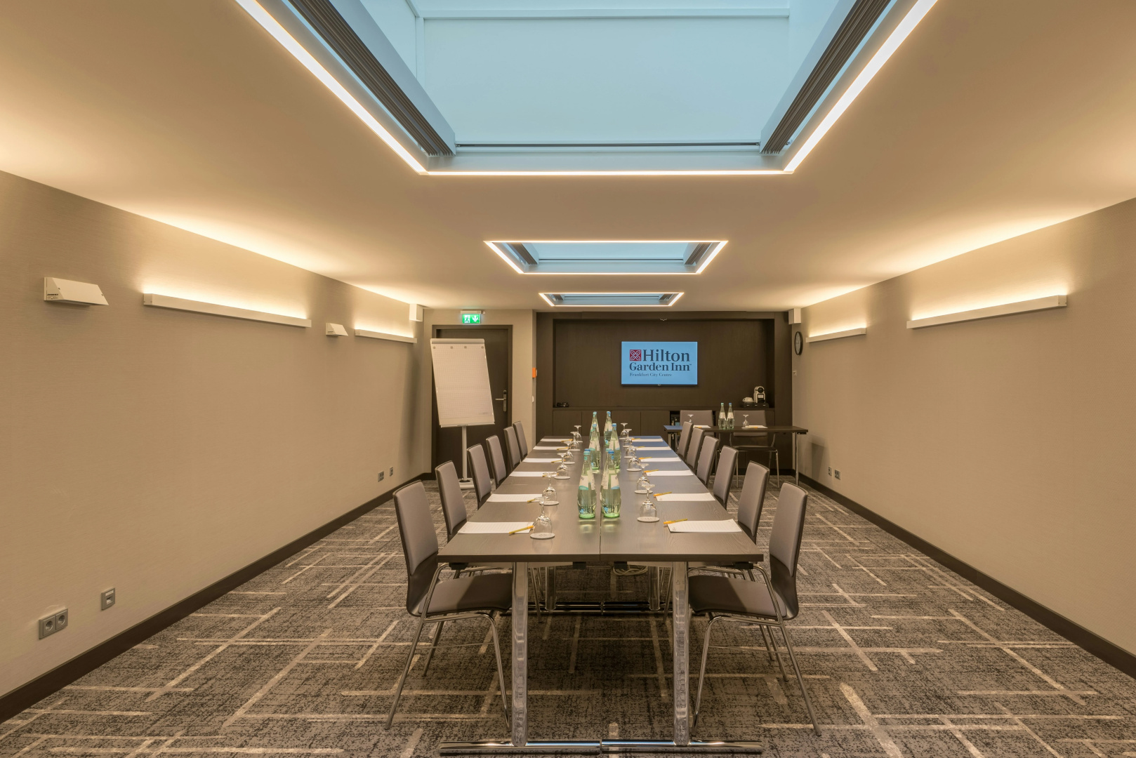 Photo - Hilton Garden Inn Frankfurt City Centre