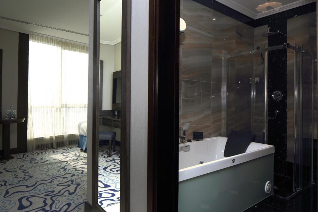 Photo - Swiss Flora Royal Hotel Riyadh