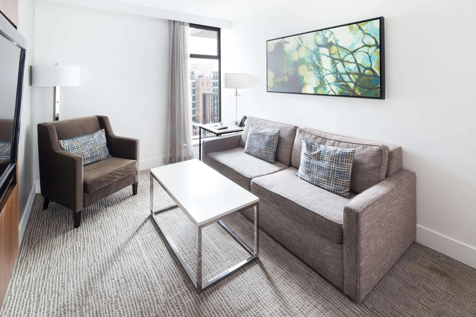 Foto - DoubleTree by Hilton Hotel & Suites Victoria