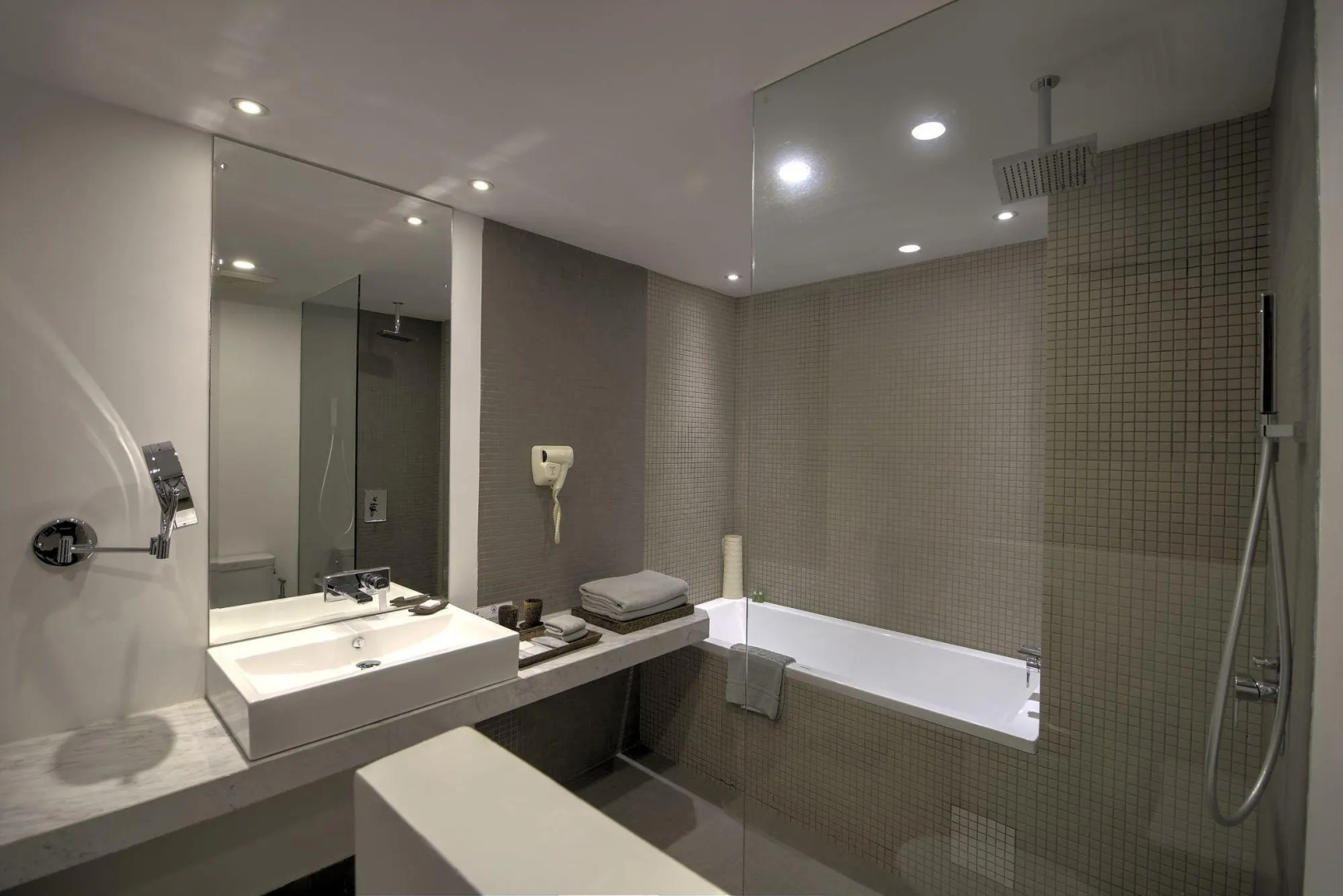 Photo - Somadevi Residence