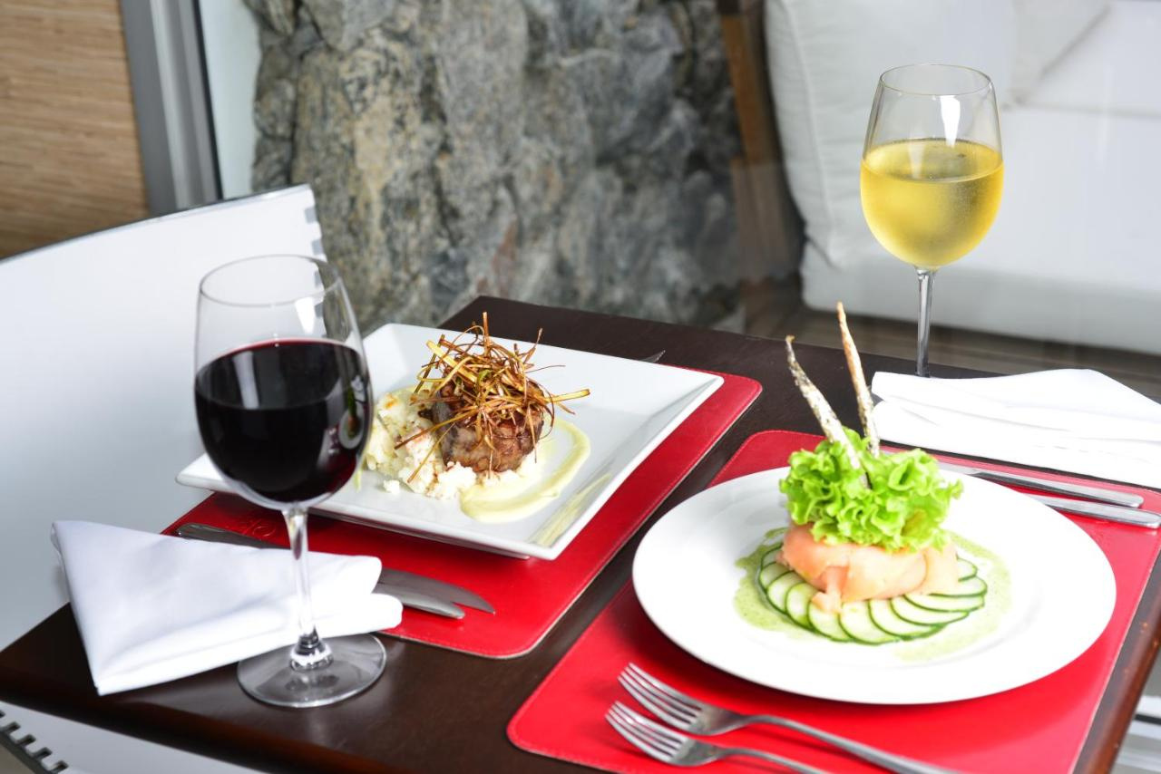 Foto - Real Colonia Hotel & Suites