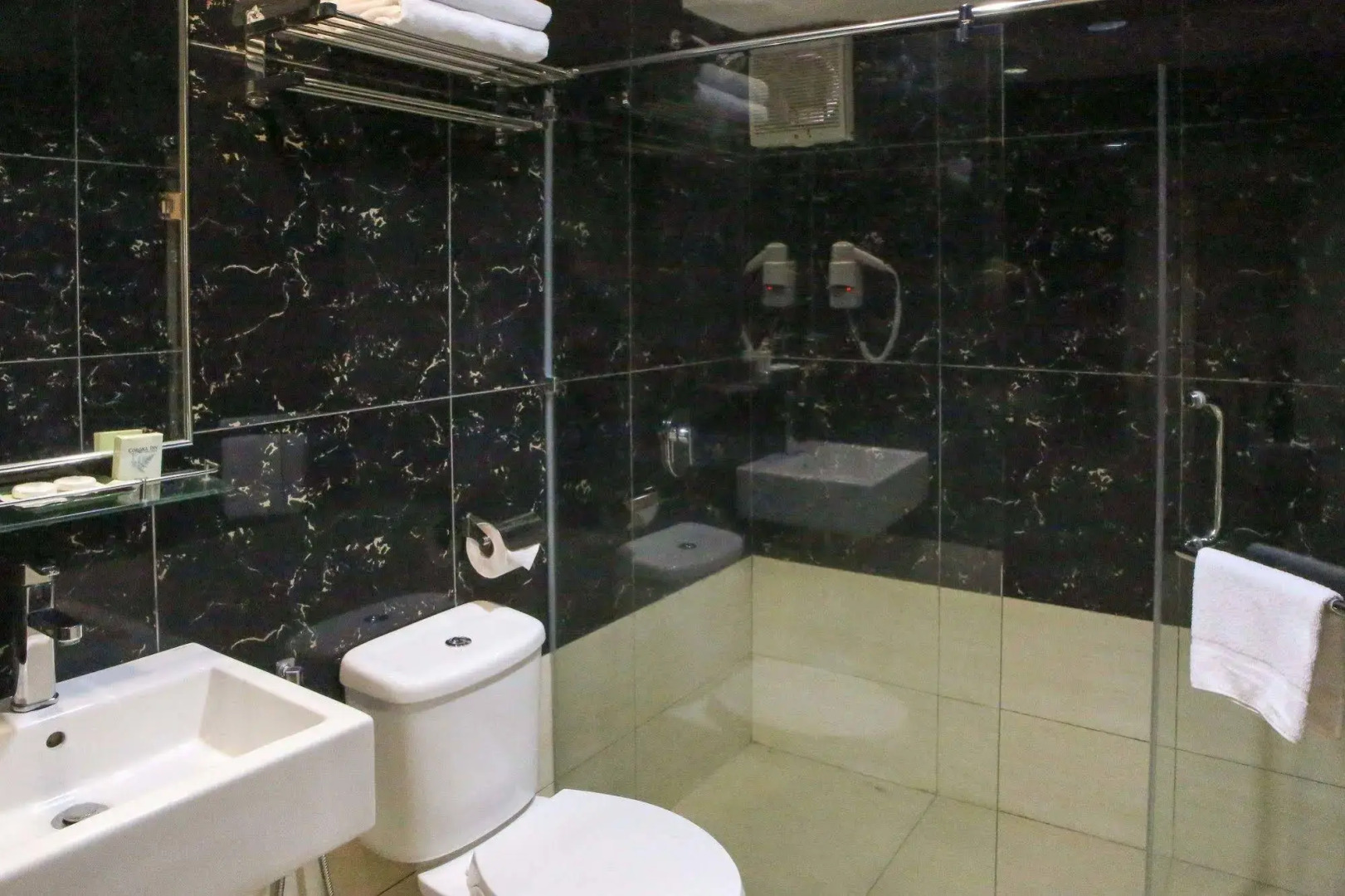 Photo - Kingston Hotel 6 - Changkat, Bukit Bintang