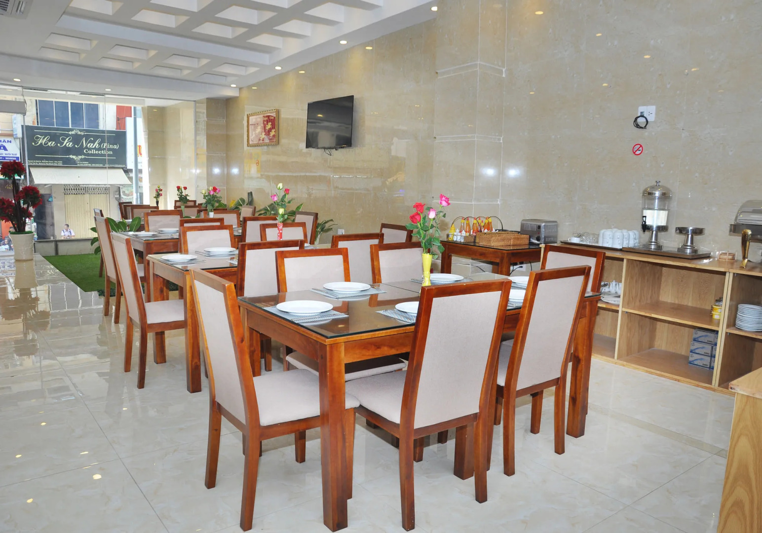 Photo - Queen Central Hotel - Ben Thanh Market