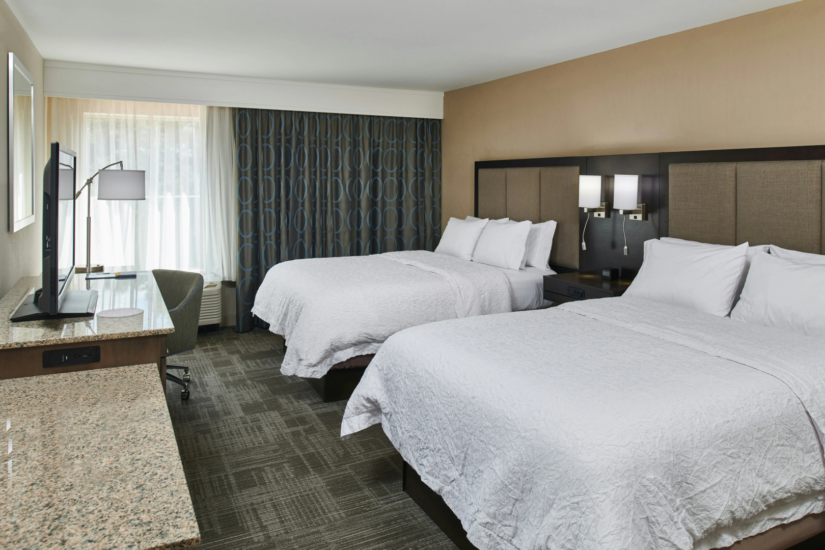 Photo - Hampton Inn & Suites Chapel Hill/Durham, Area