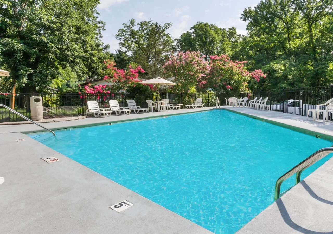 Photo - SureStay Plus Hotel by Best Western Gatlinburg