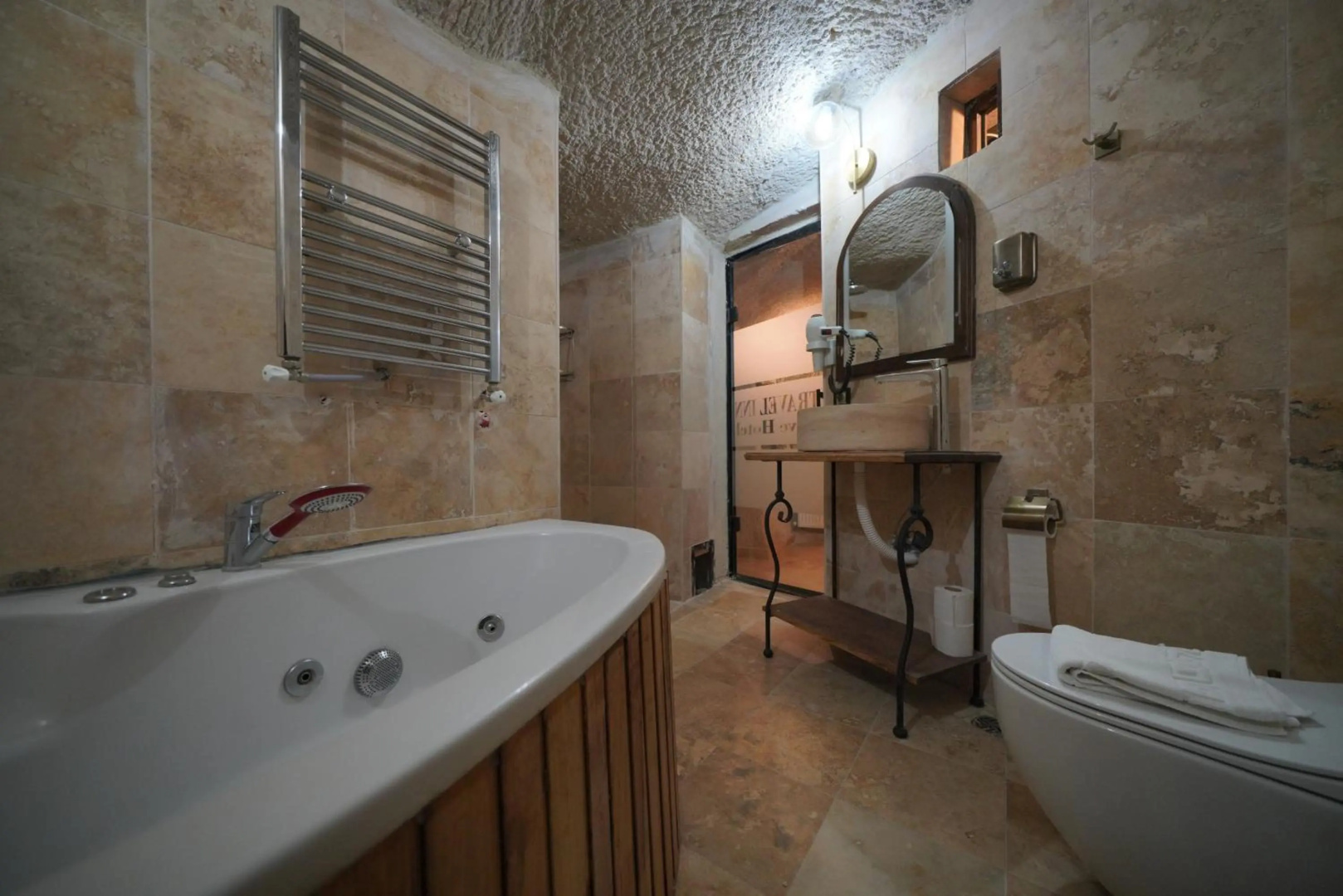 Photo - Travel Inn Cave Hotel