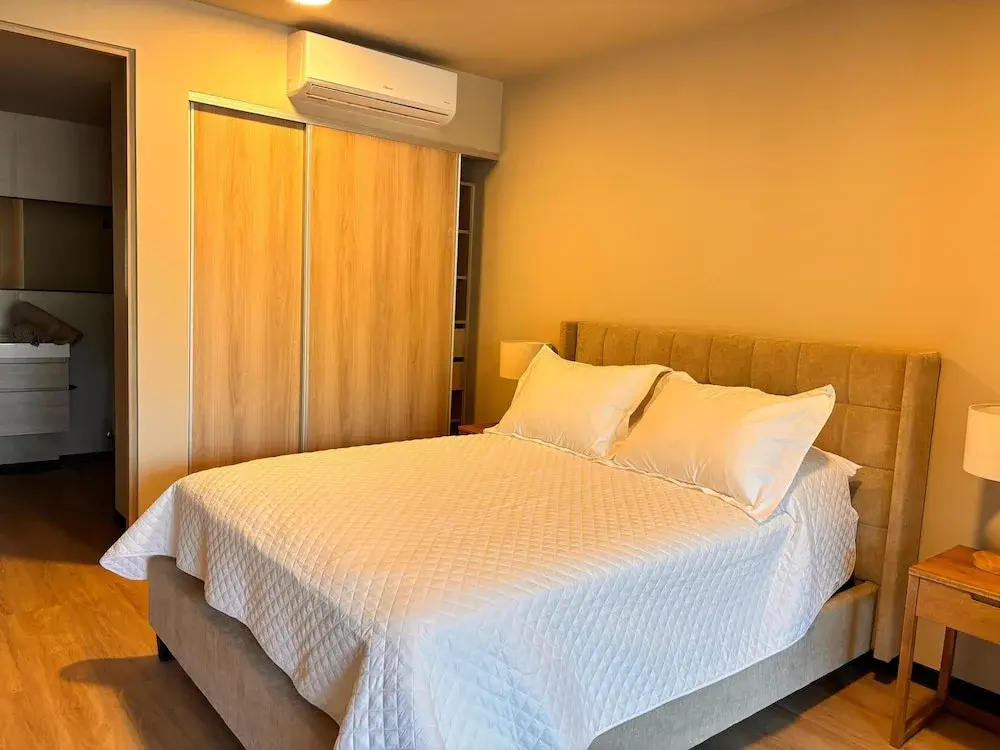Photo - BEE Suites San José - Santa Ana