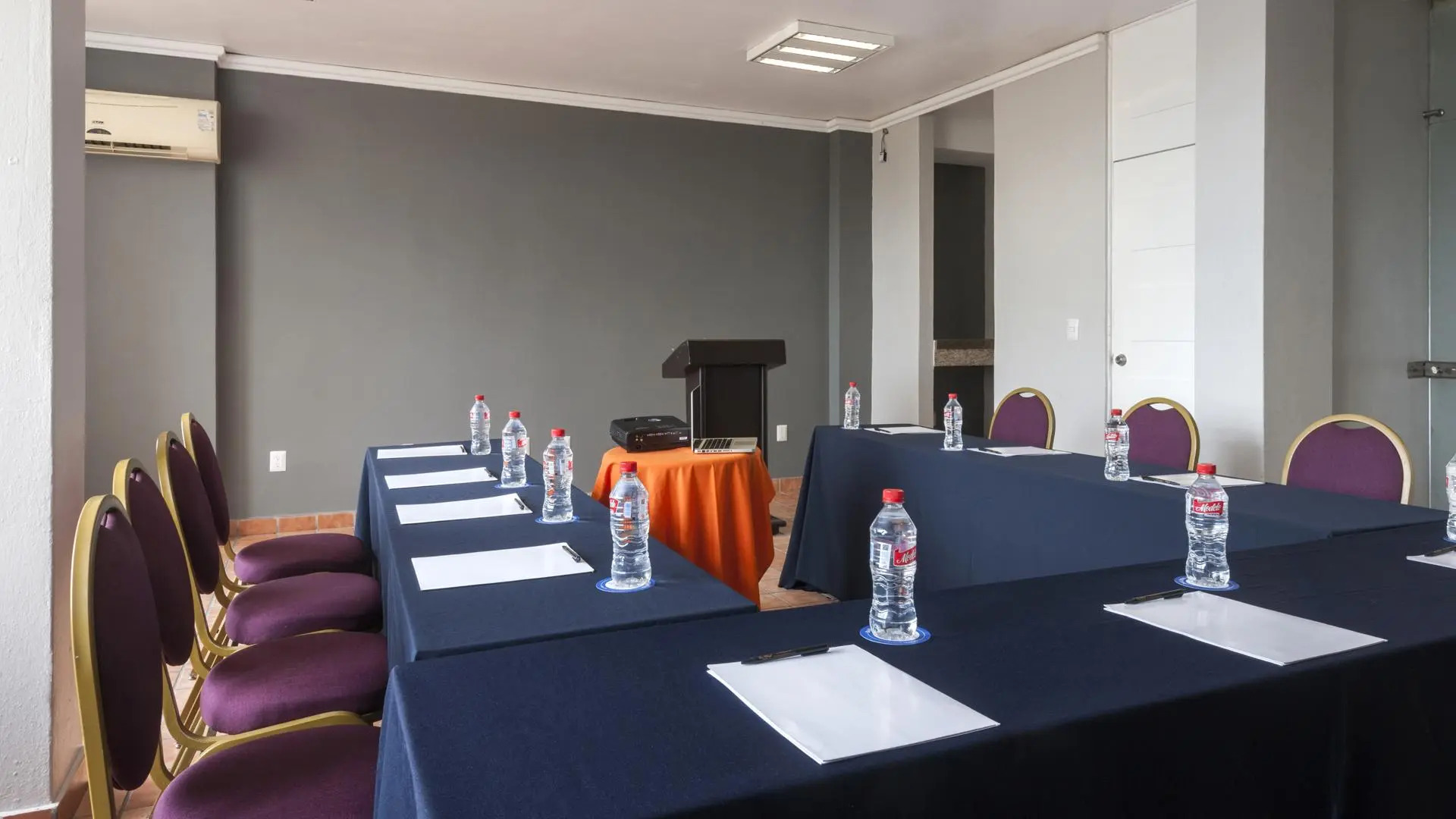 Photo - Don Pelayo Pacific Beach