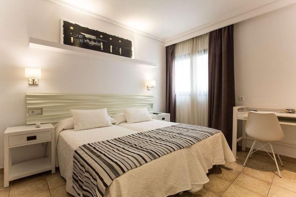 Photo - Hotel Bahía