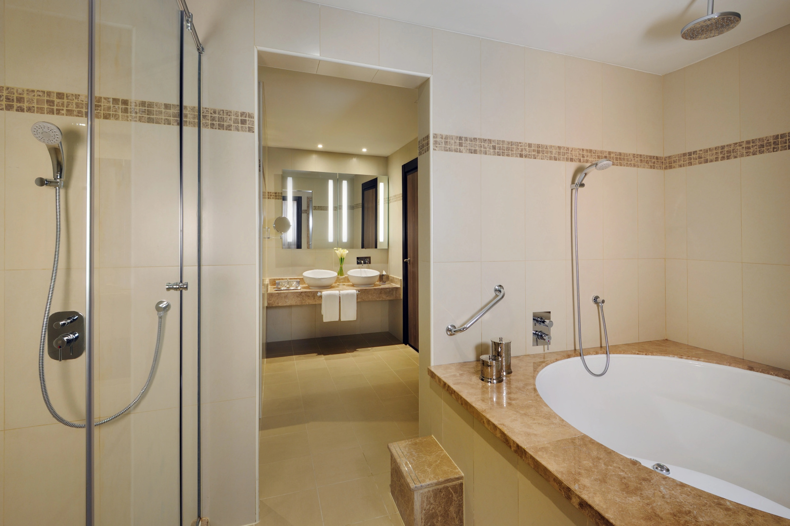 Photo - Avani Deira Dubai Hotel