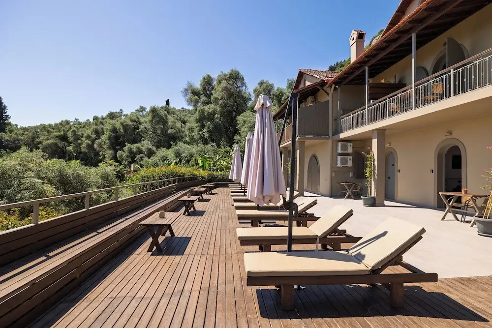 Photo - The Summit Escape