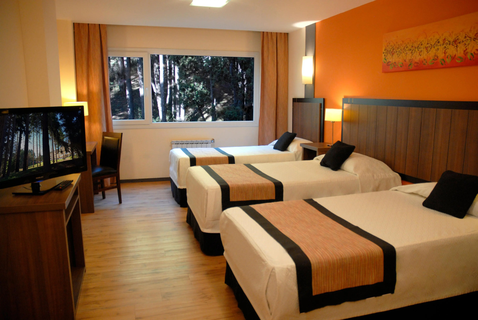 Photo - Huinid Pioneros Hotel