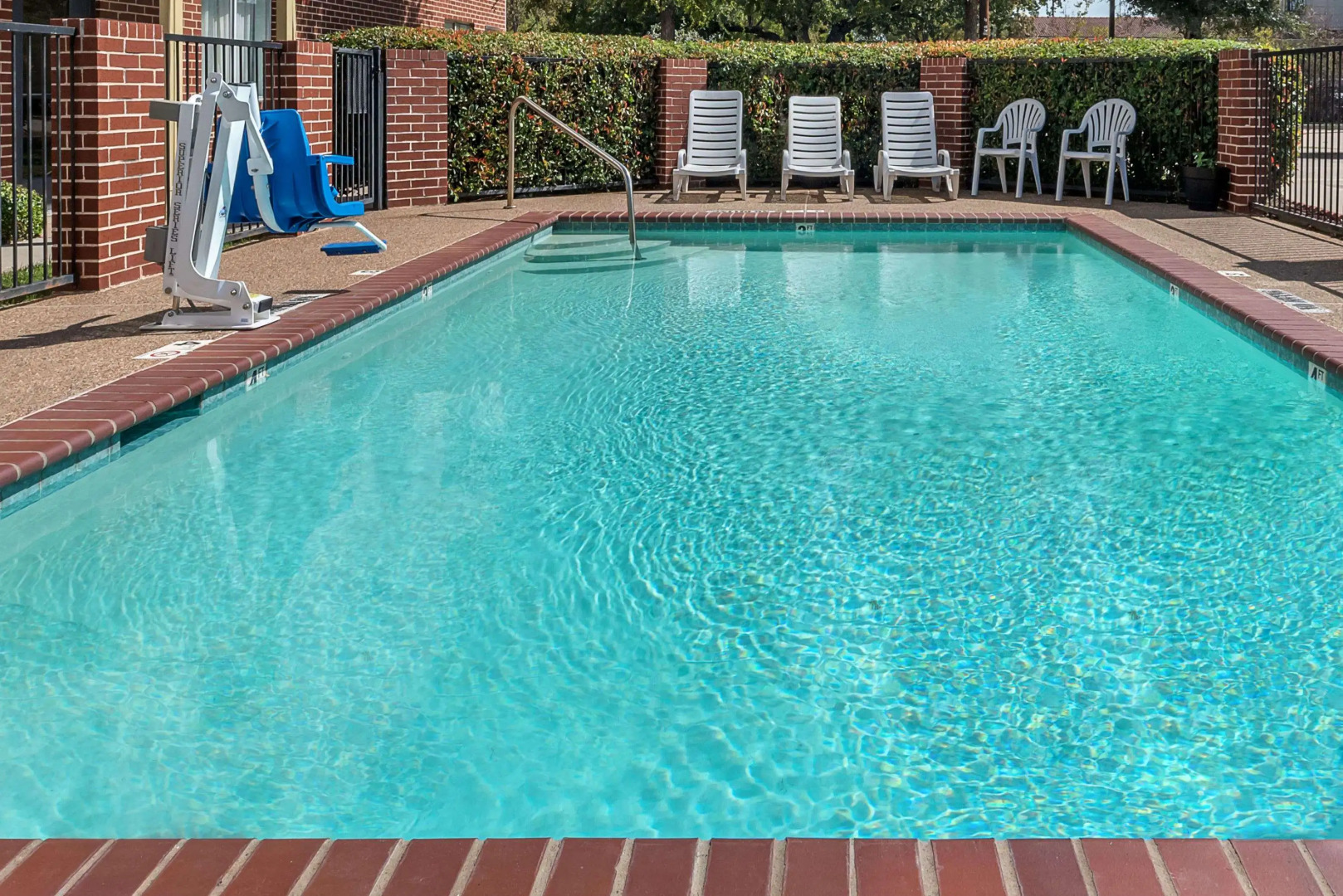 Foto - Days Inn & Suites by Wyndham Dallas