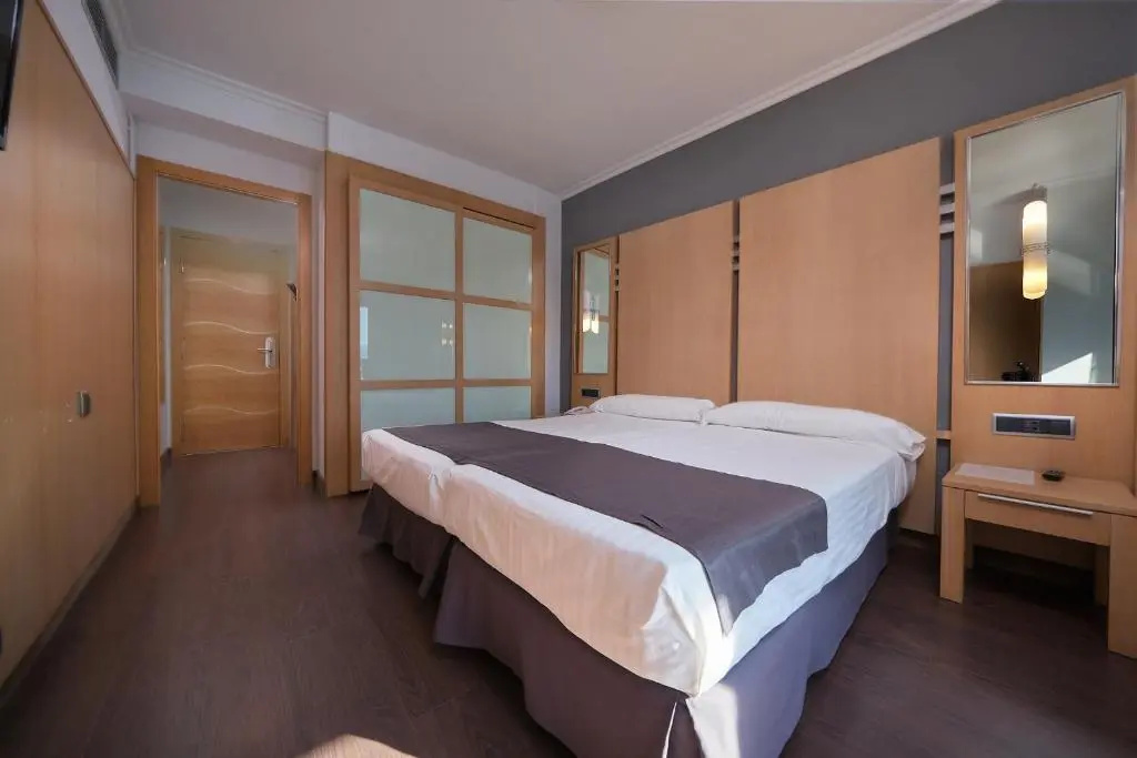 Photo - Hotel Faro Salazón