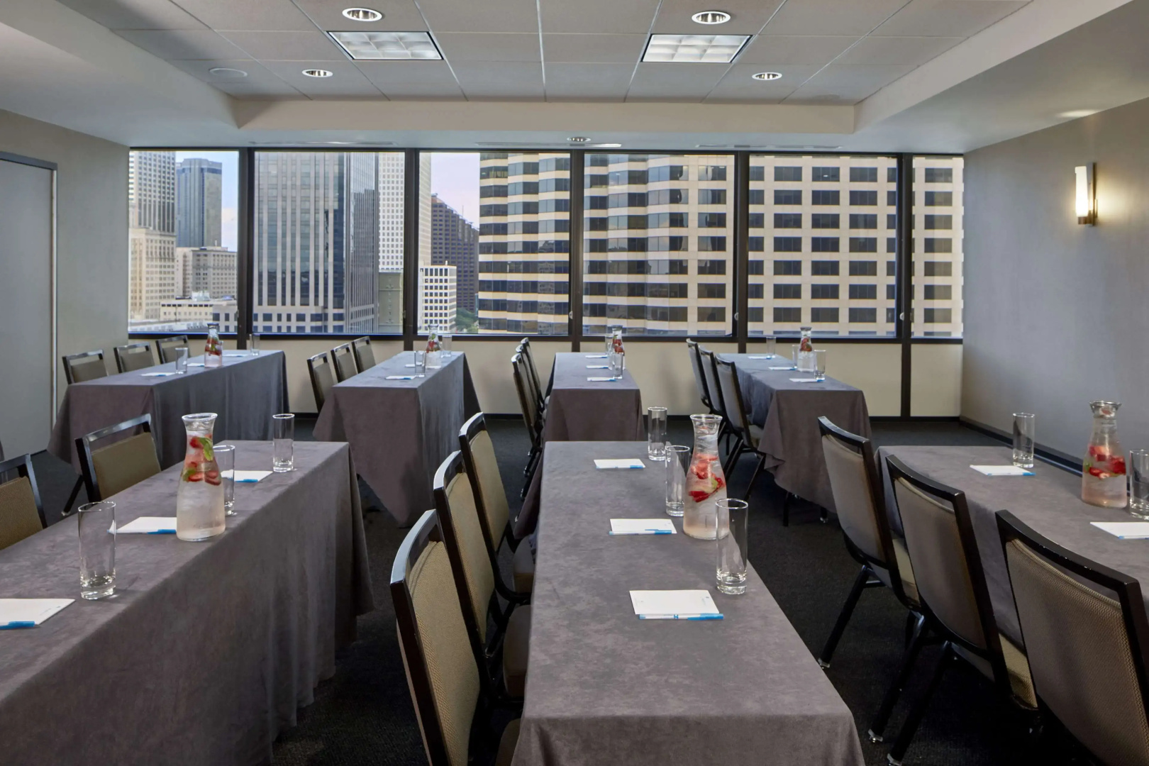 Photo - Hyatt House New Orleans/Downtown