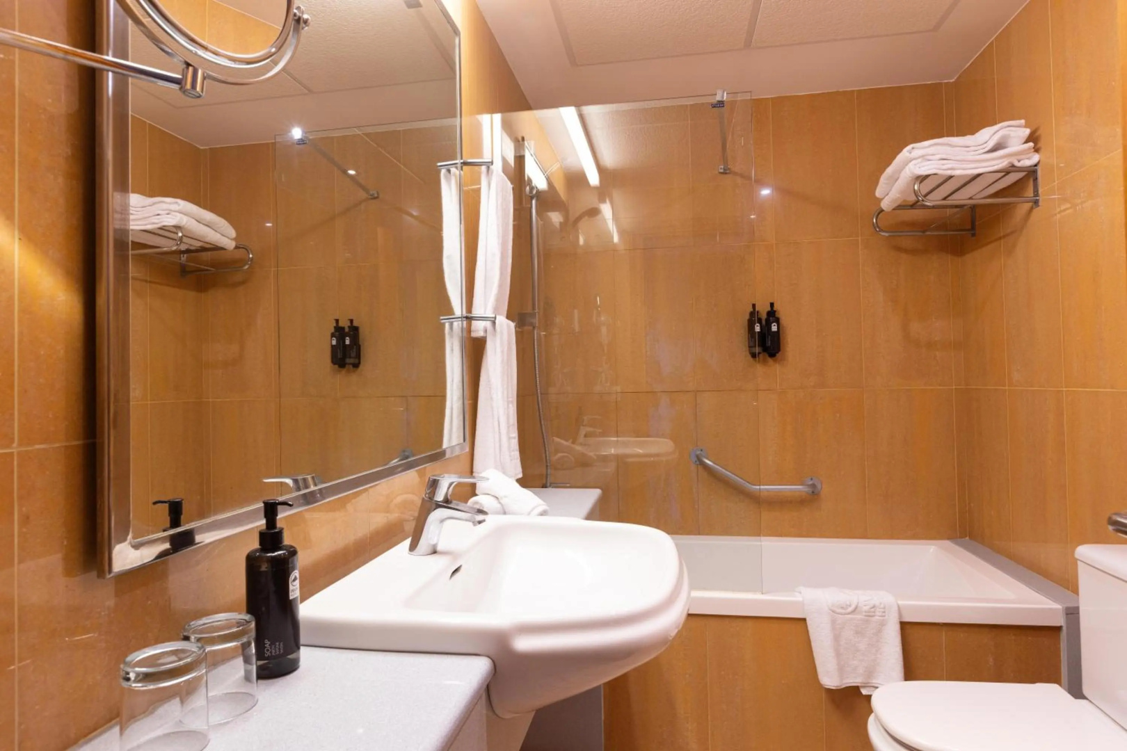 Photo - Invisa Hotel La Cala