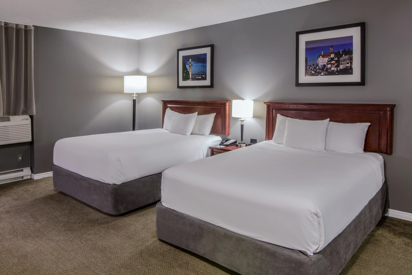 Photo - Hotel Faubourg Montreal Centre-Ville Downtown