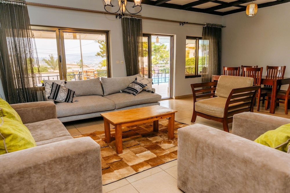 Stunning 3-bed House in Kigali