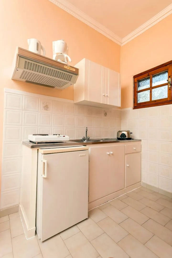 Photo - Alykes Park Bungalows