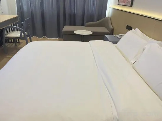 Urba Hotel (Jinzhou Century Mall)