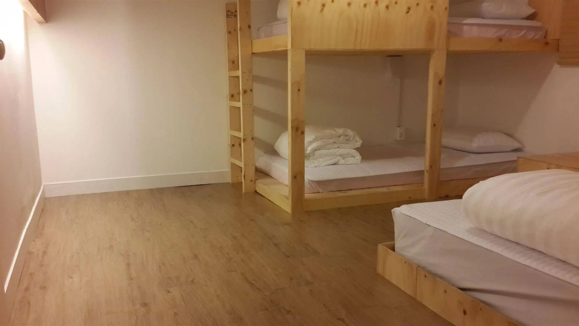 Photo - High Street Guest House Hongdae - Hostel