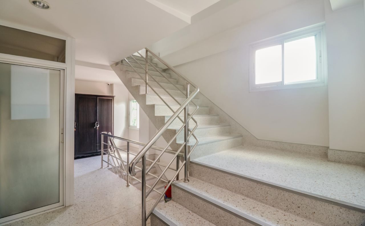 Photo - The Fifth Residence