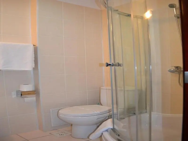 Photo - Plus Hotel