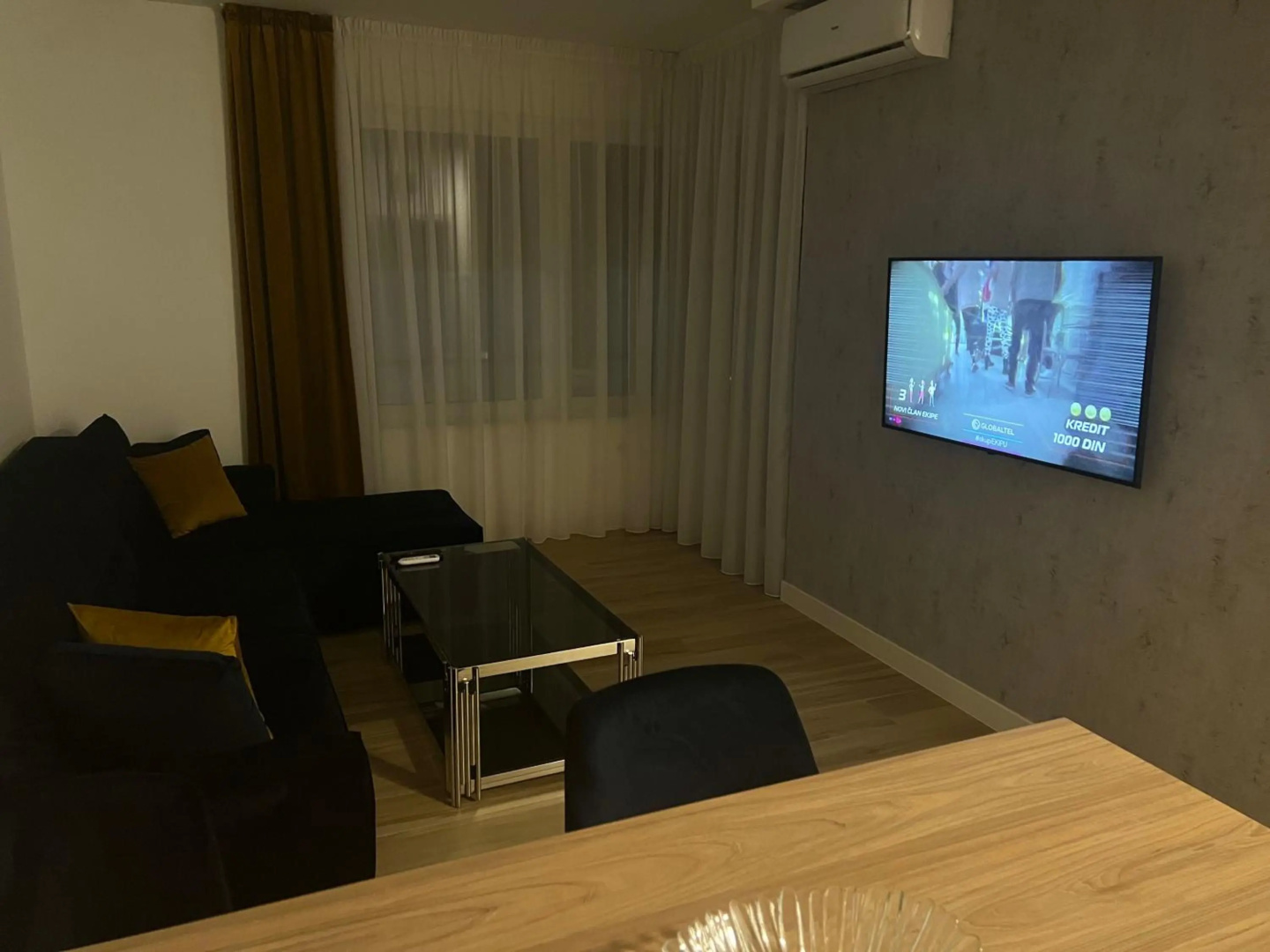 Apartment Ste-Mi 1