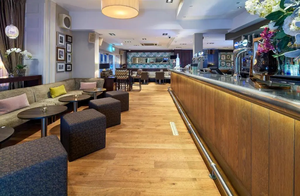 Photo - Mandolay Hotel Guildford