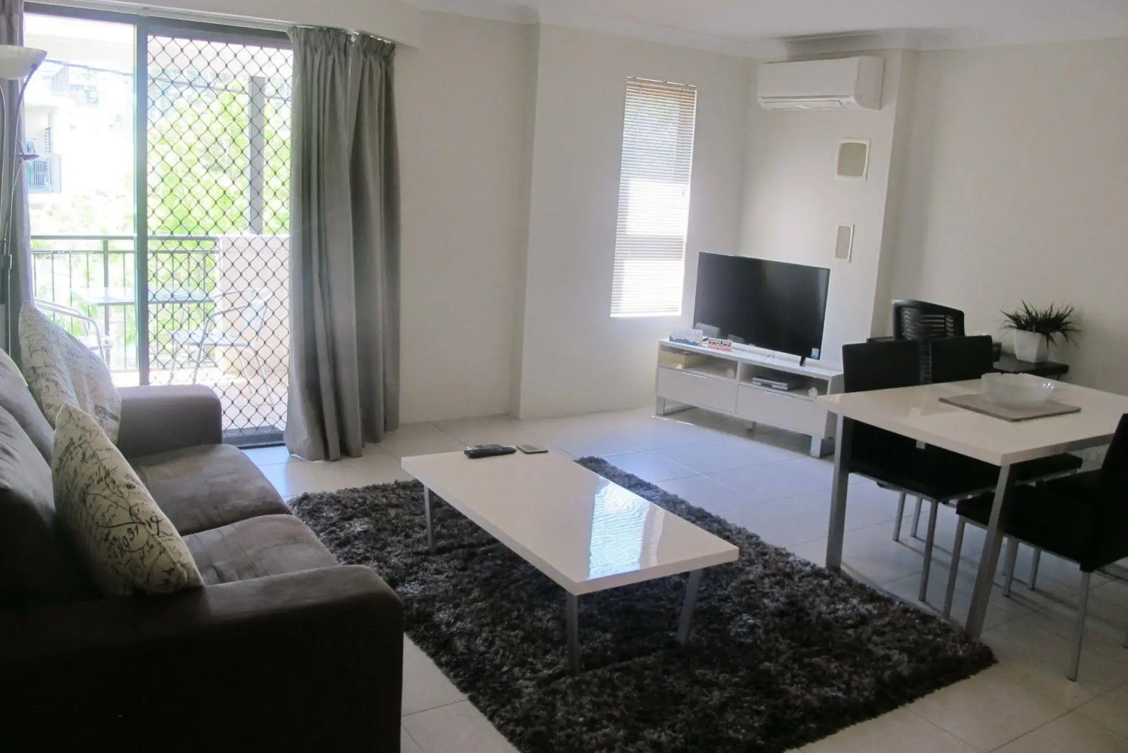 Foto - Spring Hill Mews Apartments